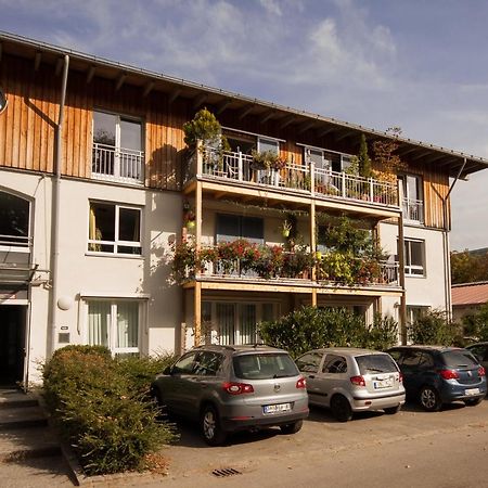 Gastehaus Olympia Reitanlage Munchen-Riem Bed and Breakfast Esterno foto